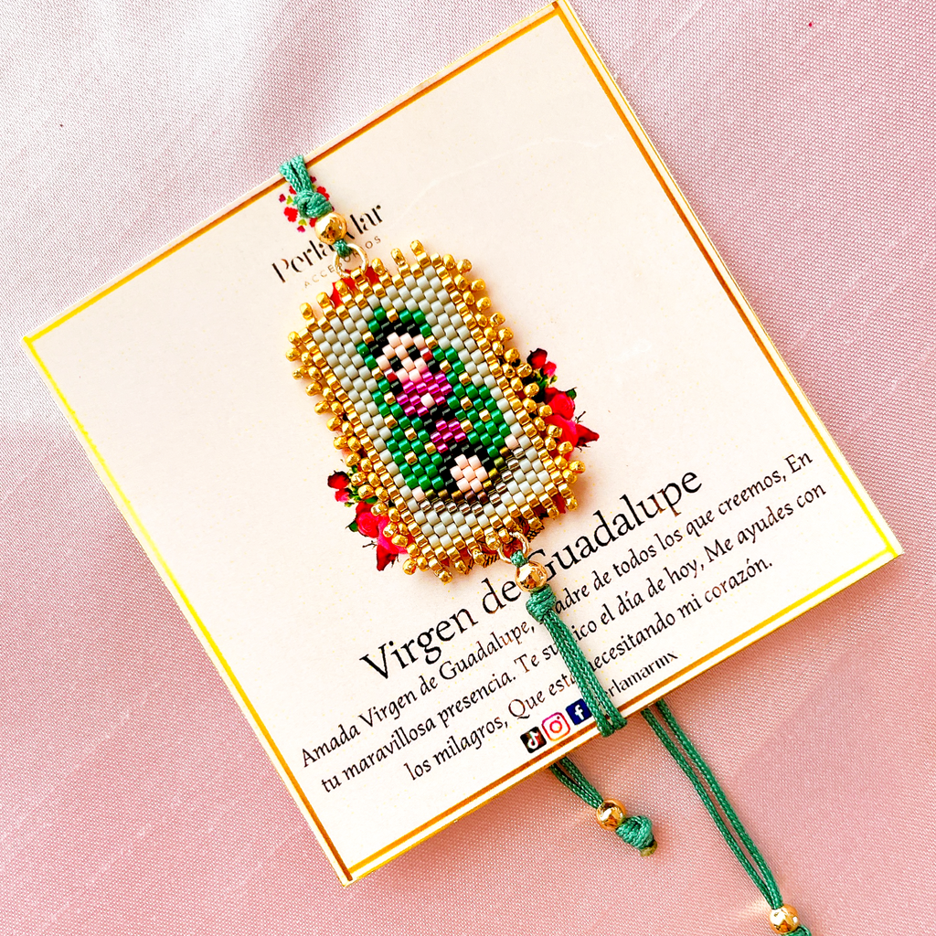 Virgen de Guadalupe escapulario