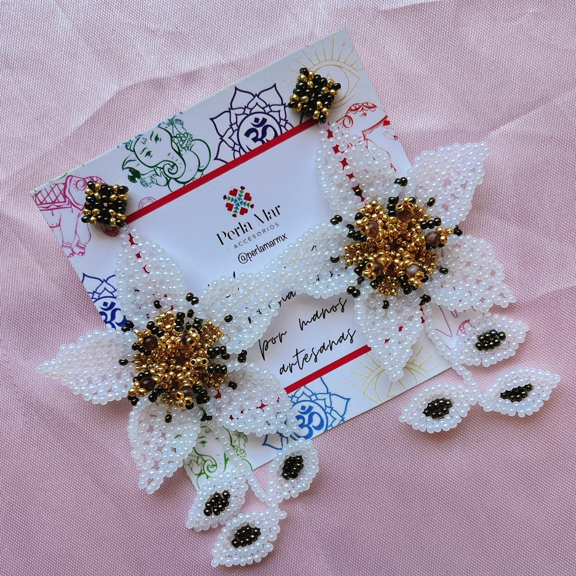 Maxi aretes flor chaquira