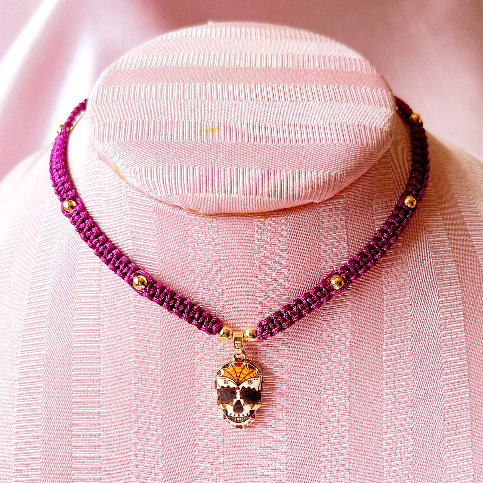 Chockers calavera macramé