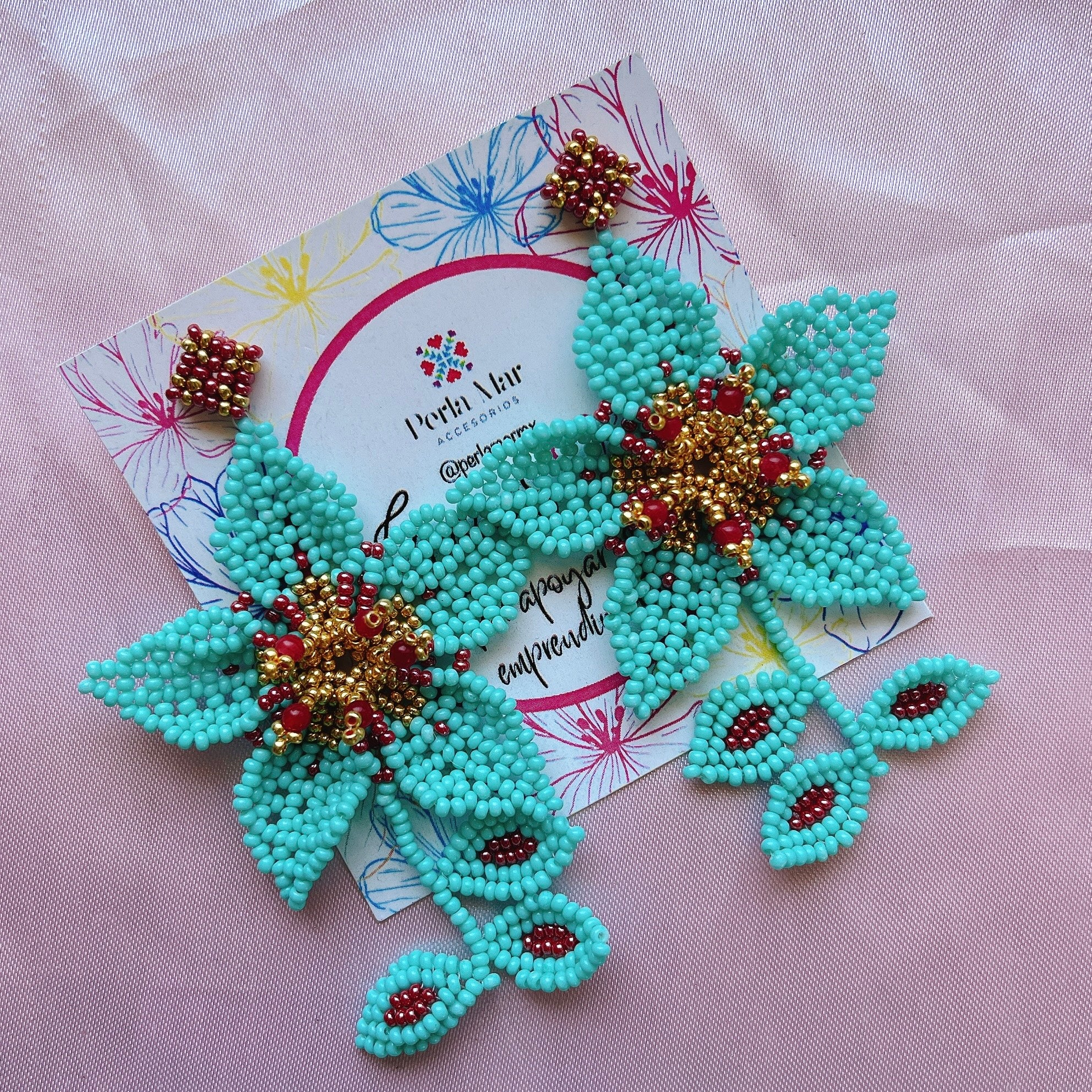 Maxi aretes flor chaquira