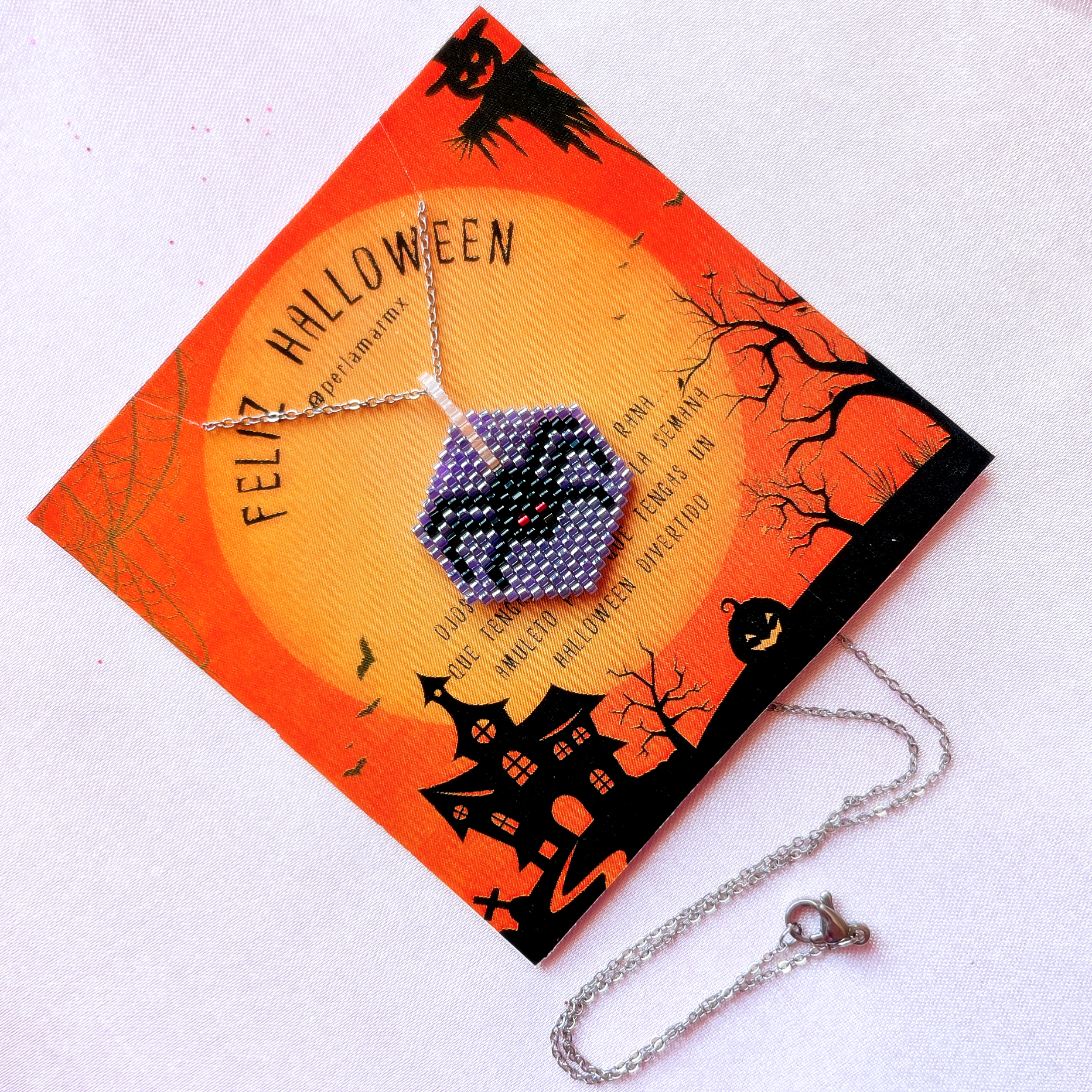 Collar araña hexágono